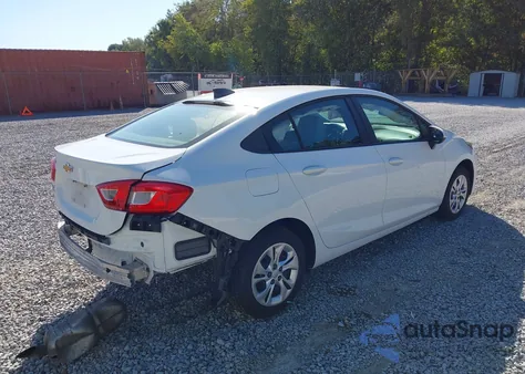 2019 Chevrolet Cruze Ls z USA, uszkodzony, nr VIN 1G1BC5SM3K7147719